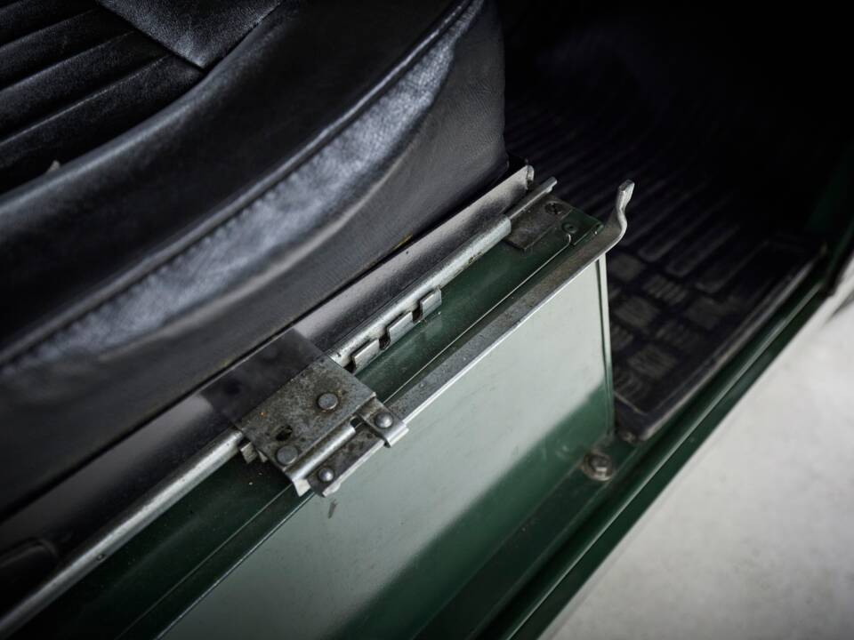 Bild 66/87 von Land Rover 88 (1972)
