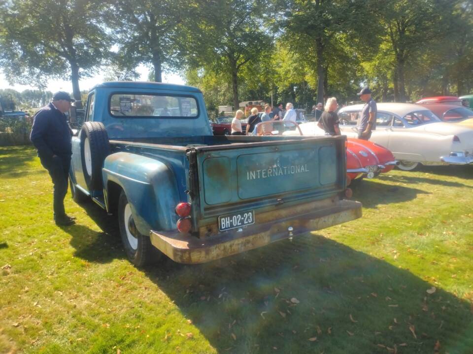 Image 12/17 of International Harvester A-112 (1958)