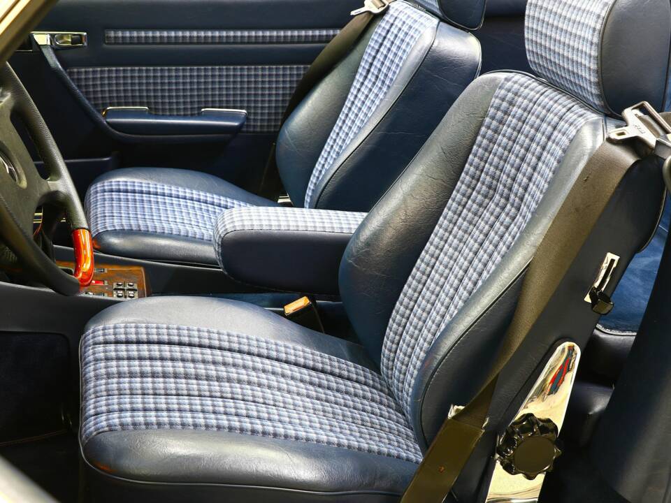 Afbeelding 10/14 van Mercedes-Benz 300 SL (1987)