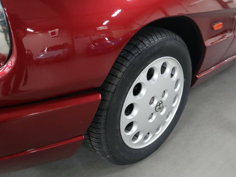 Image 49/58 de Alfa Romeo 2.0 Spider (1992)