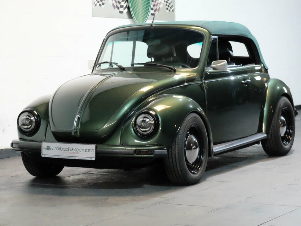 Image 17/24 of Volkswagen Beetle 1303 LS (1977)