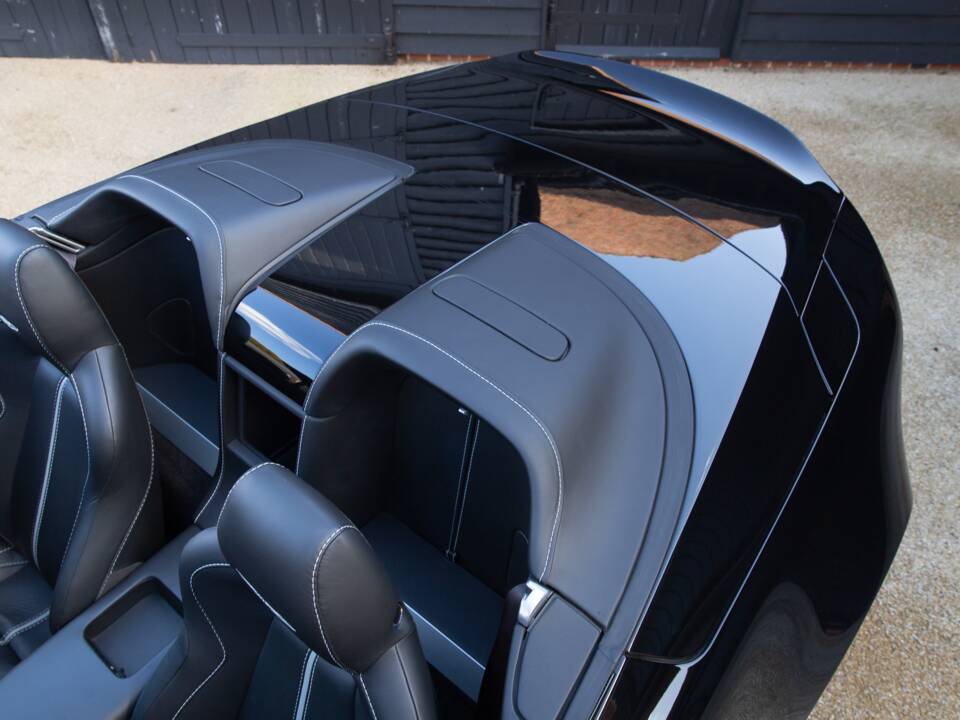 Bild 57/68 von Aston Martin V12 Vantage S (2018)
