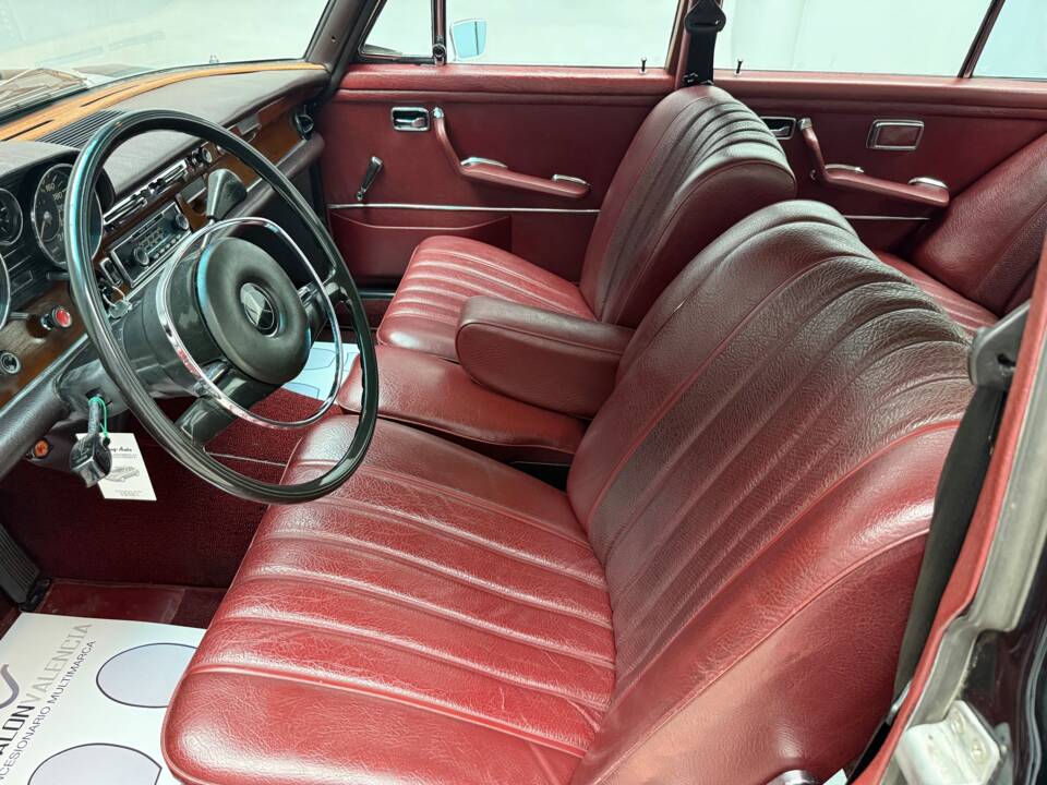 Bild 20/24 von Mercedes-Benz 280 S (1970)