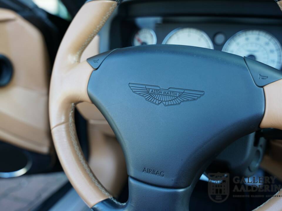 Immagine 35/50 di Aston Martin DB AR1 (2004)