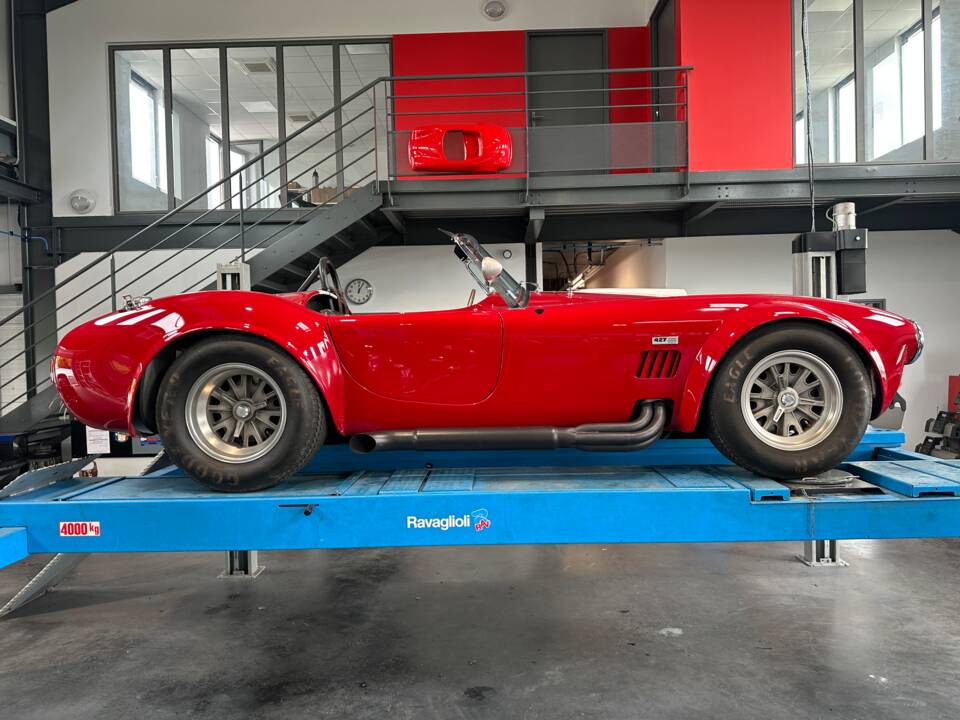 Immagine 16/20 di AC Cobra Lightweight (1994)