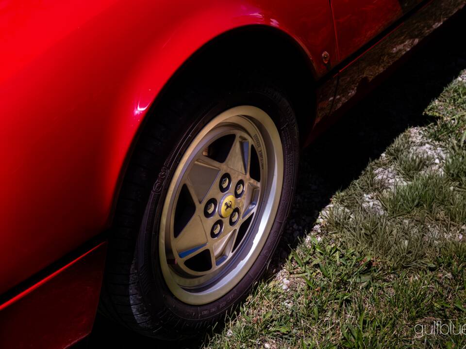 Image 22/73 of Ferrari 208 GTS Turbo (1989)