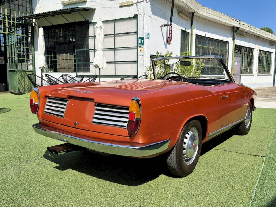 Image 13/71 of Cisitalia Spyder Riviera 850 Scorpione (1960)