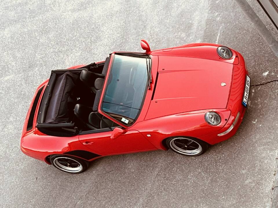 Image 5/8 de Porsche 911 Carrera (1995)