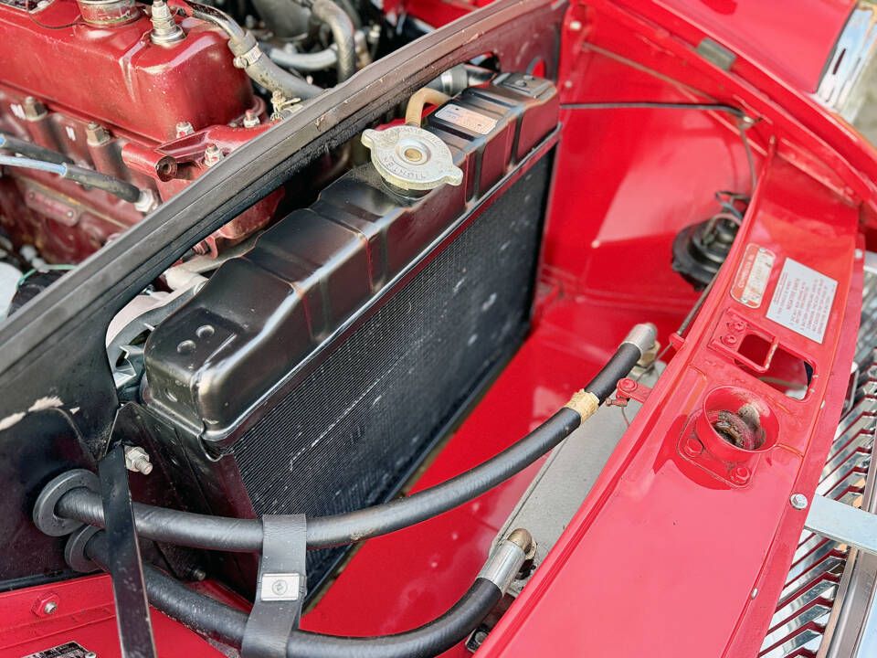 Bild 55/64 von MG MGB (1970)