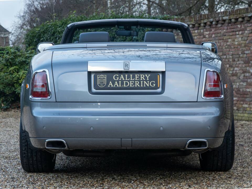 Bild 6/50 von Rolls-Royce Phantom DHC (2009)