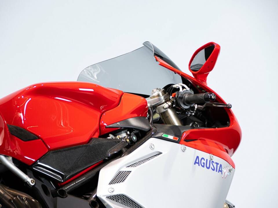 Image 8/50 de MV Agusta DUMMY (2004)