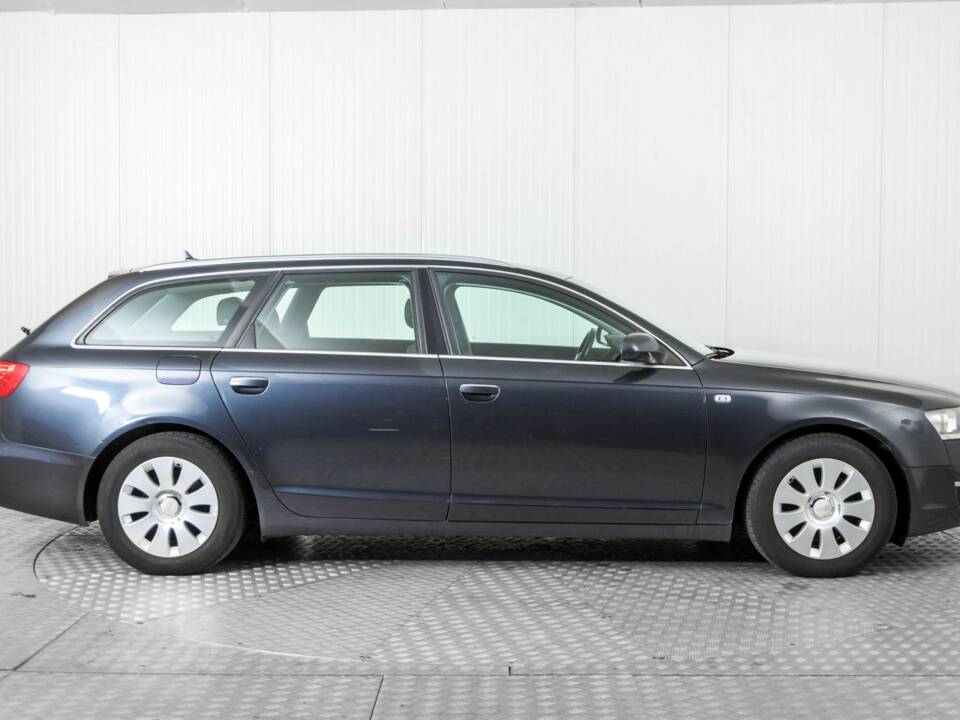 Immagine 10/45 di Audi A6 Avant 2.4 (2006)
