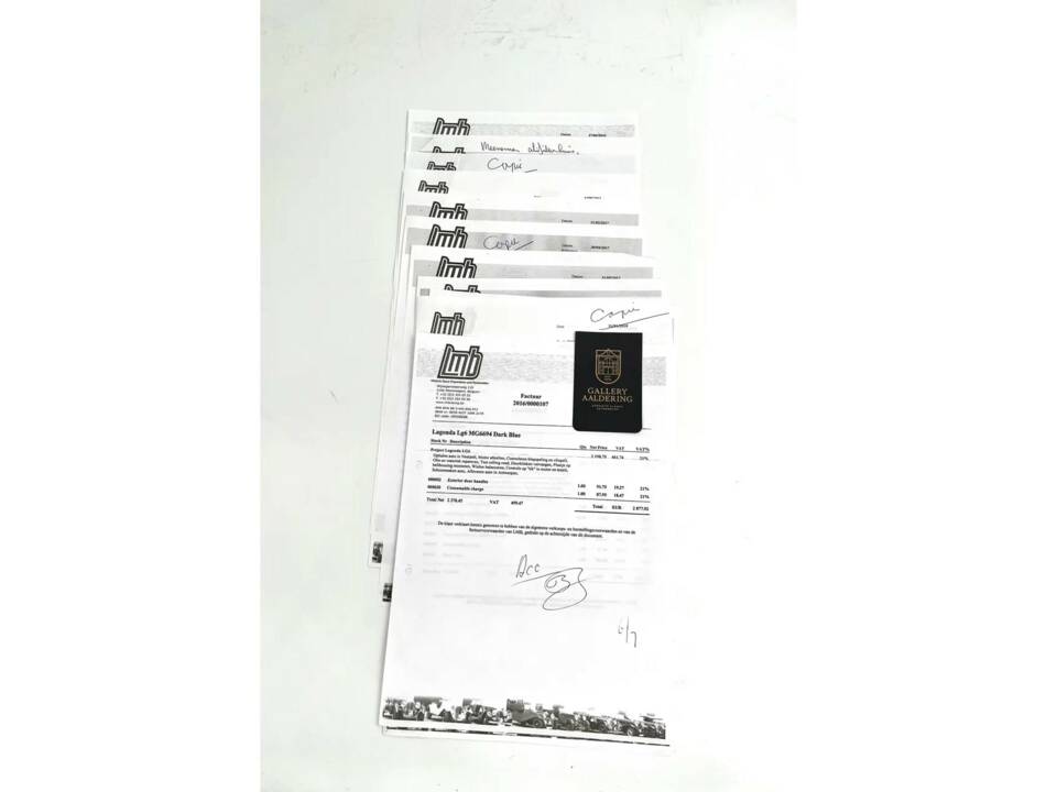 Image 12/50 of Lagonda LG 6 (1939)