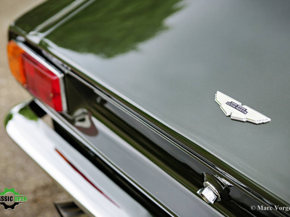 Image 35/50 of Aston Martin DBS (1970)