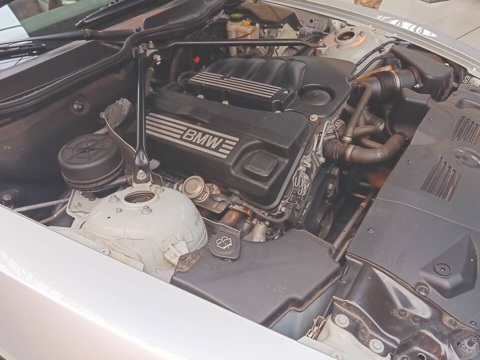 Image 15/16 of BMW Z4 2.0i (2006)