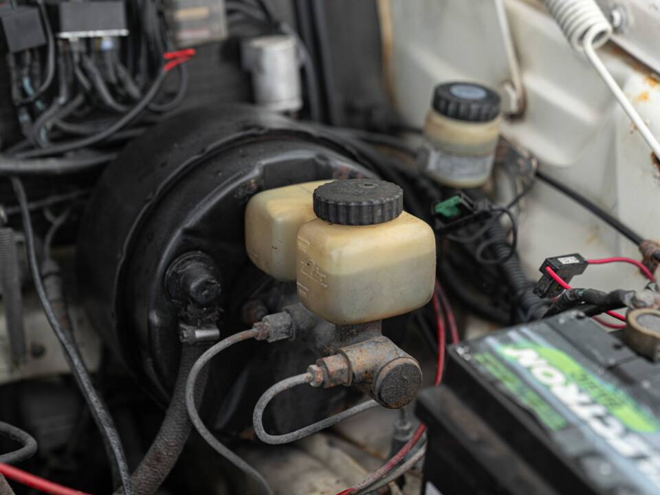 Bild 48/50 von Mercedes-Benz 220 S (1967)