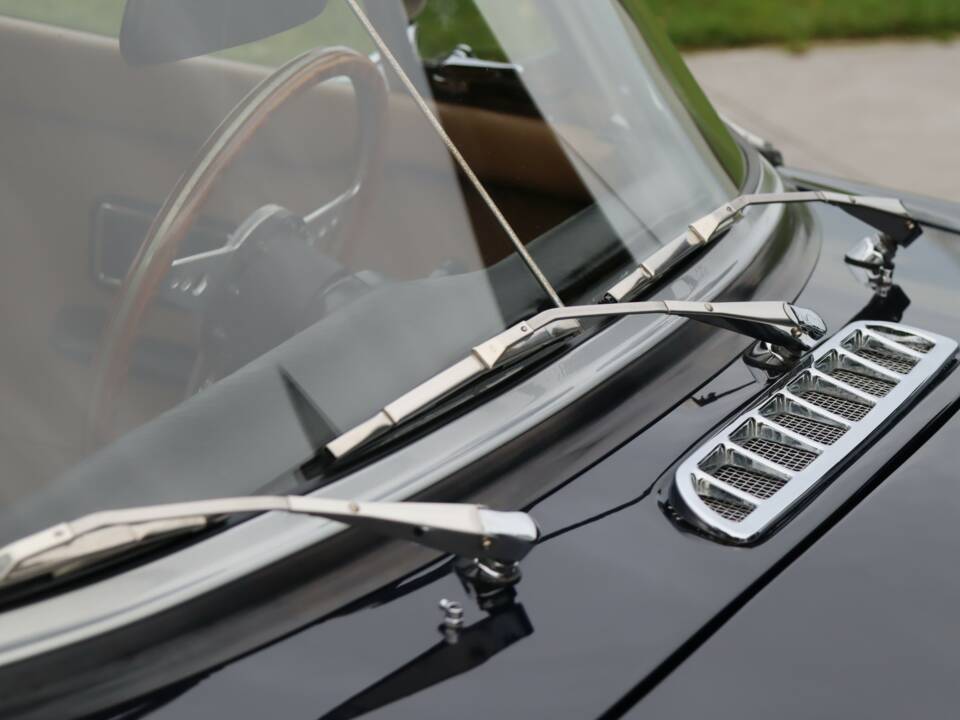 Afbeelding 8/50 van MG MGB (1973)