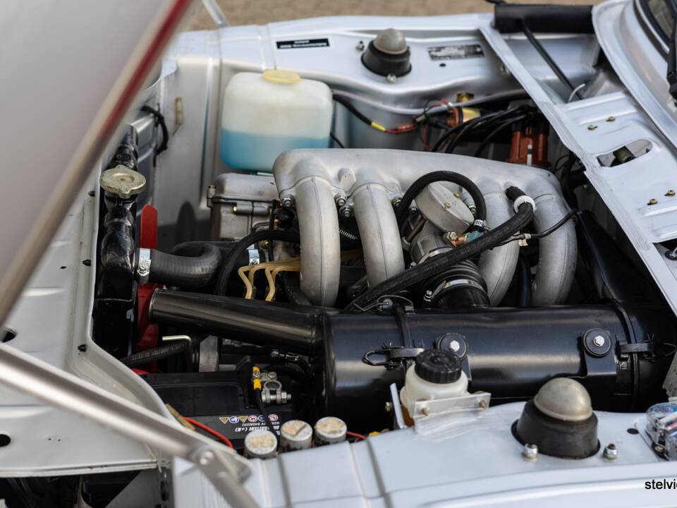 Bild 35/53 von BMW 2002 tii (1974)