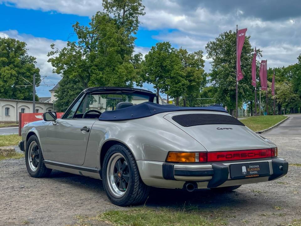 Imagen 5/31 de Porsche 911 Carrera 3.2 (1984)
