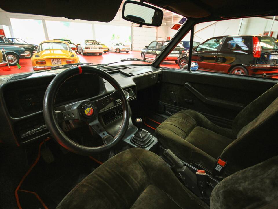 Imagen 9/13 de FIAT 131 Racing Volumetrico Abarth (1981)