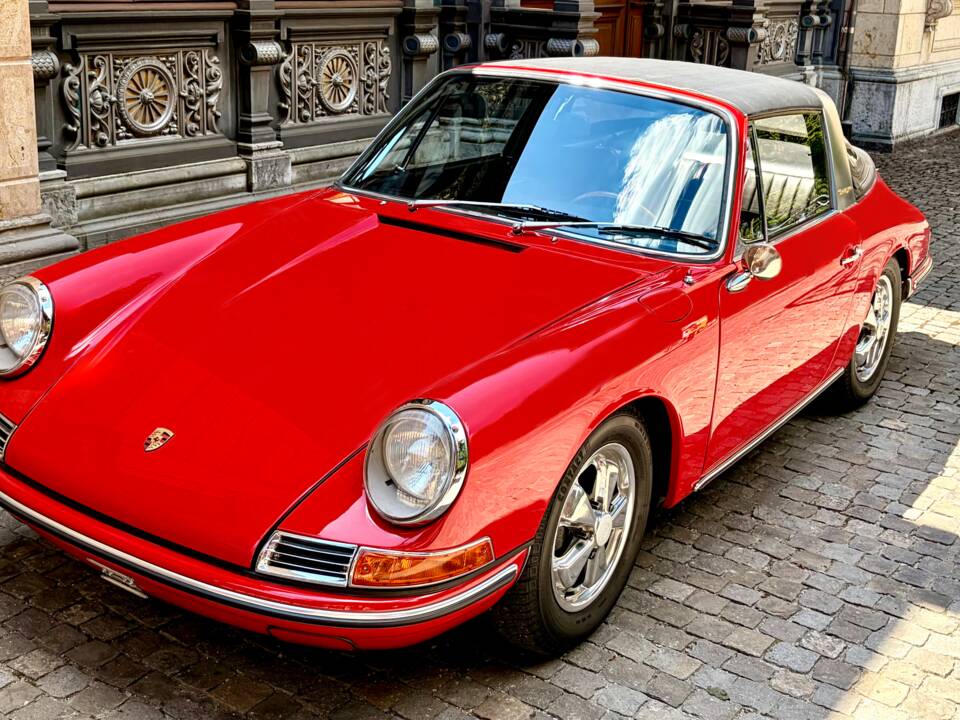 Bild 2/17 von Porsche 911 2.0 (1967)