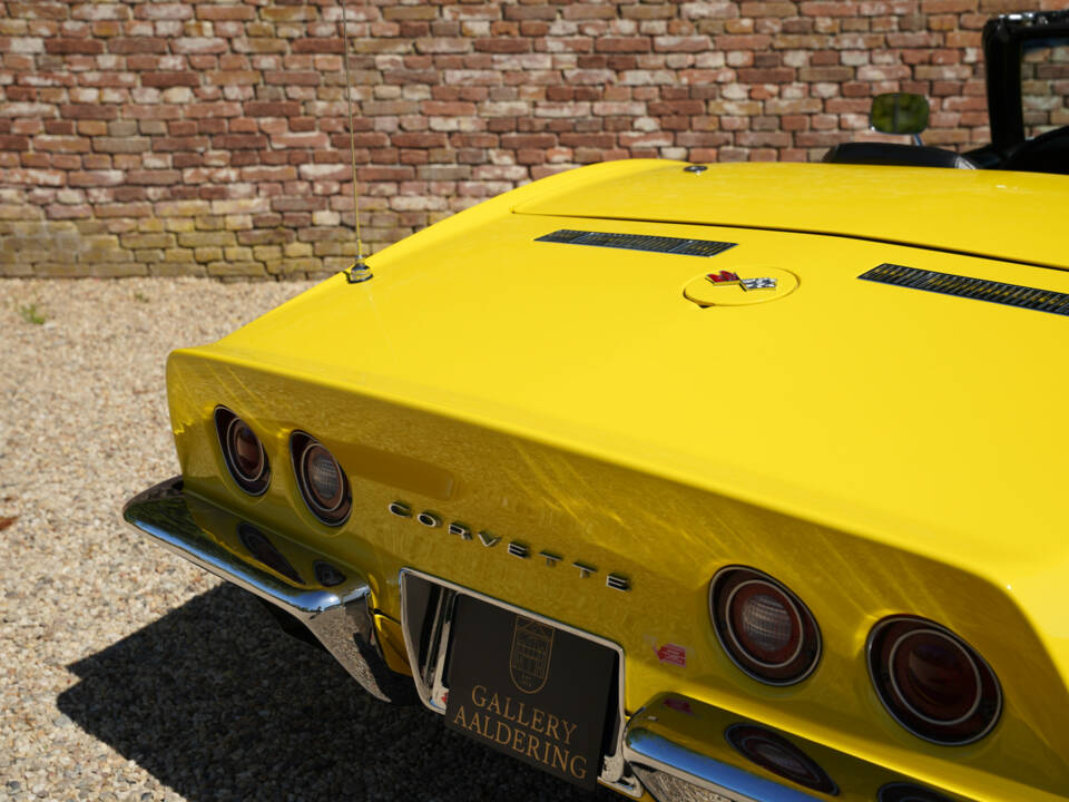 Image 38/50 of Chevrolet Corvette Stingray (1972)