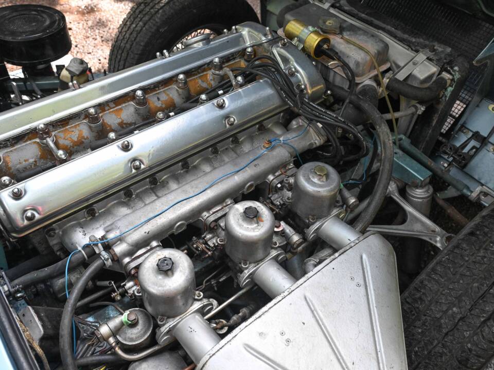 Image 5/50 of Jaguar E-Type (2+2) (1966)