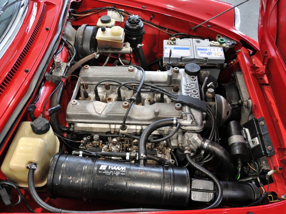 Imagen 18/30 de Alfa Romeo 1.6 Spider (1992)