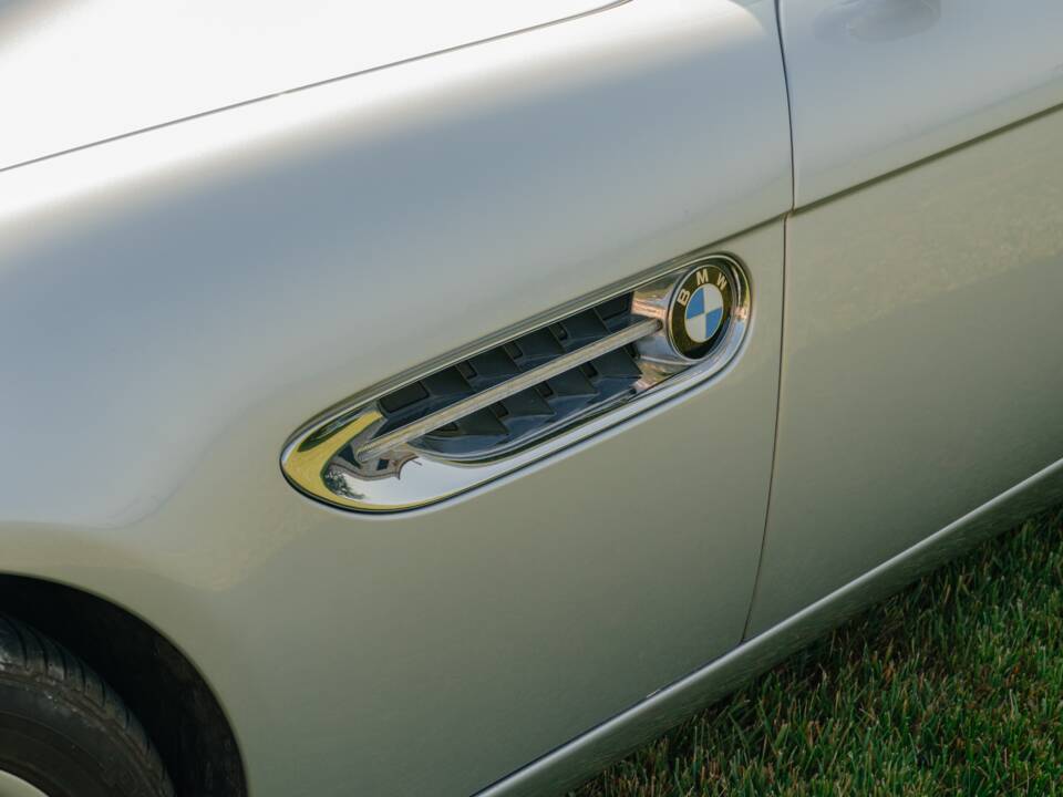 Image 55/185 of BMW Z8 (2001)