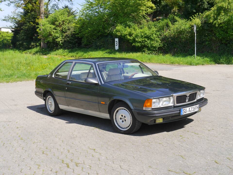 Bild 12/54 von Maserati 228i (1988)