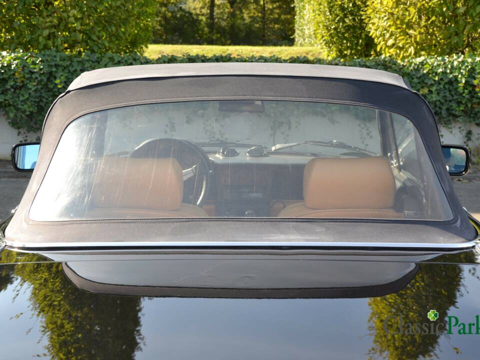 Image 23/50 of Alfa Romeo 2.0 Spider (1990)