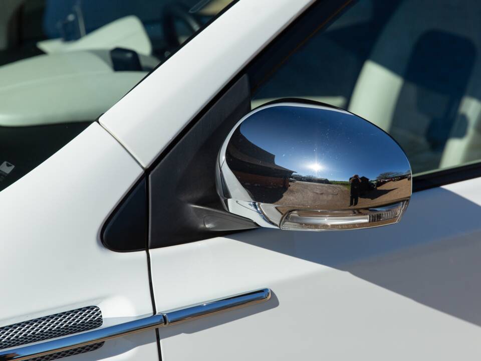 Bild 14/95 von Aston Martin Cygnet (2012)