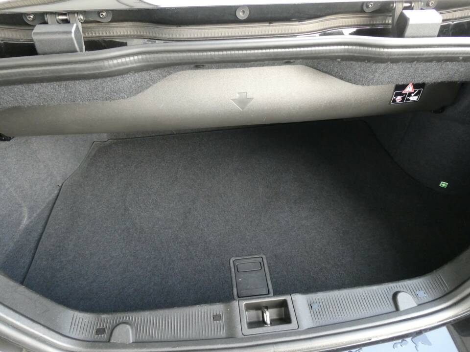 Bild 18/18 von Mercedes-Benz CLK 320 (2003)