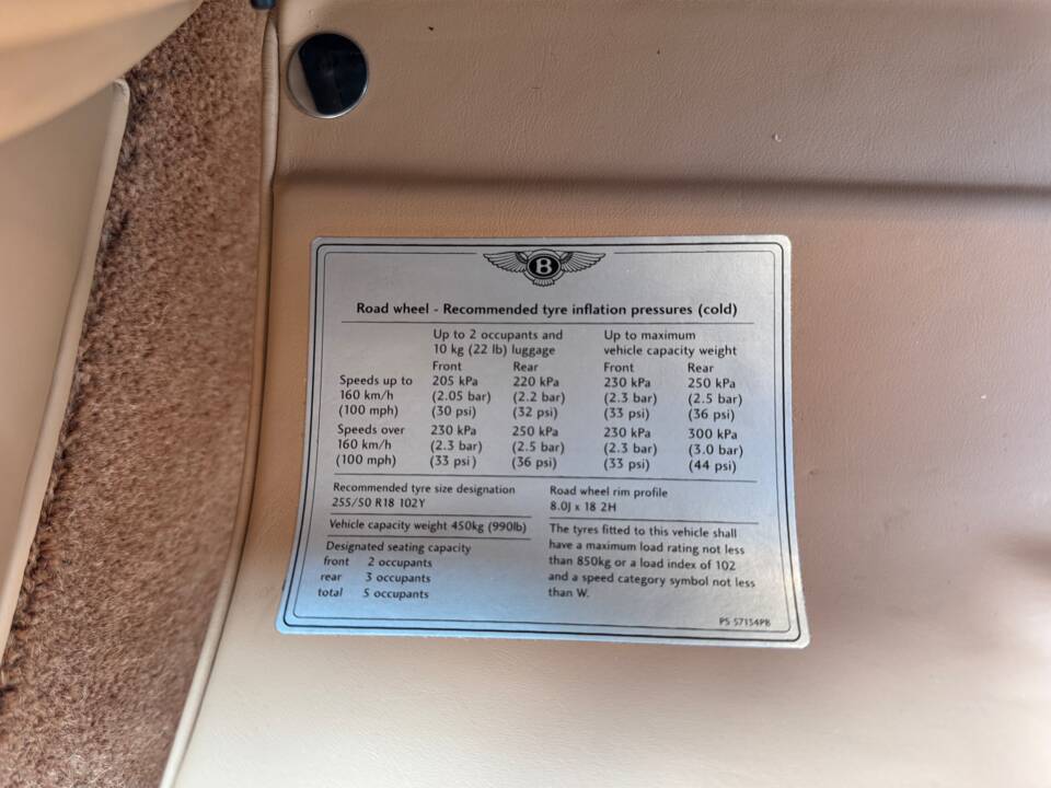 Image 33/44 of Bentley Arnage Green Label (2000)