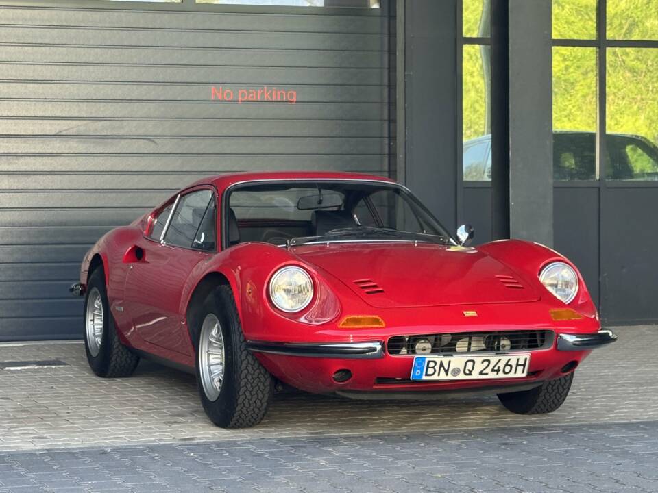Image 3/35 of Ferrari Dino 246 GT (1968)