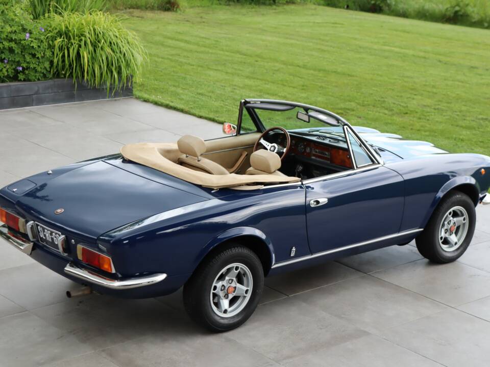 Image 10/50 of FIAT 124 Spider CS1 (1978)
