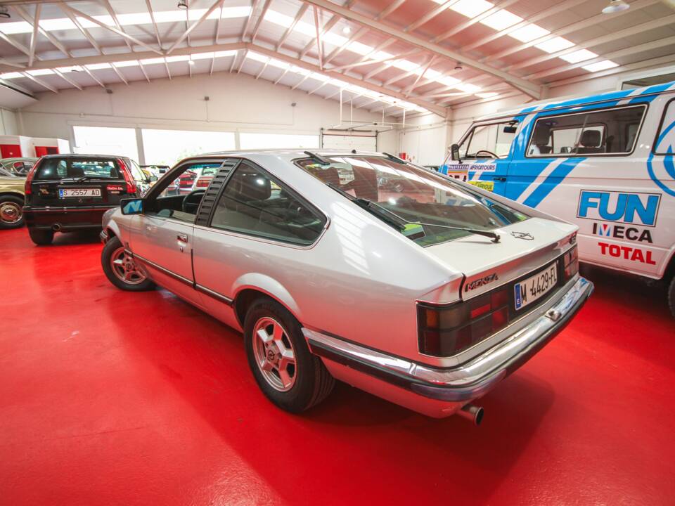 Bild 3/13 von Opel Monza 3,0 E (1983)