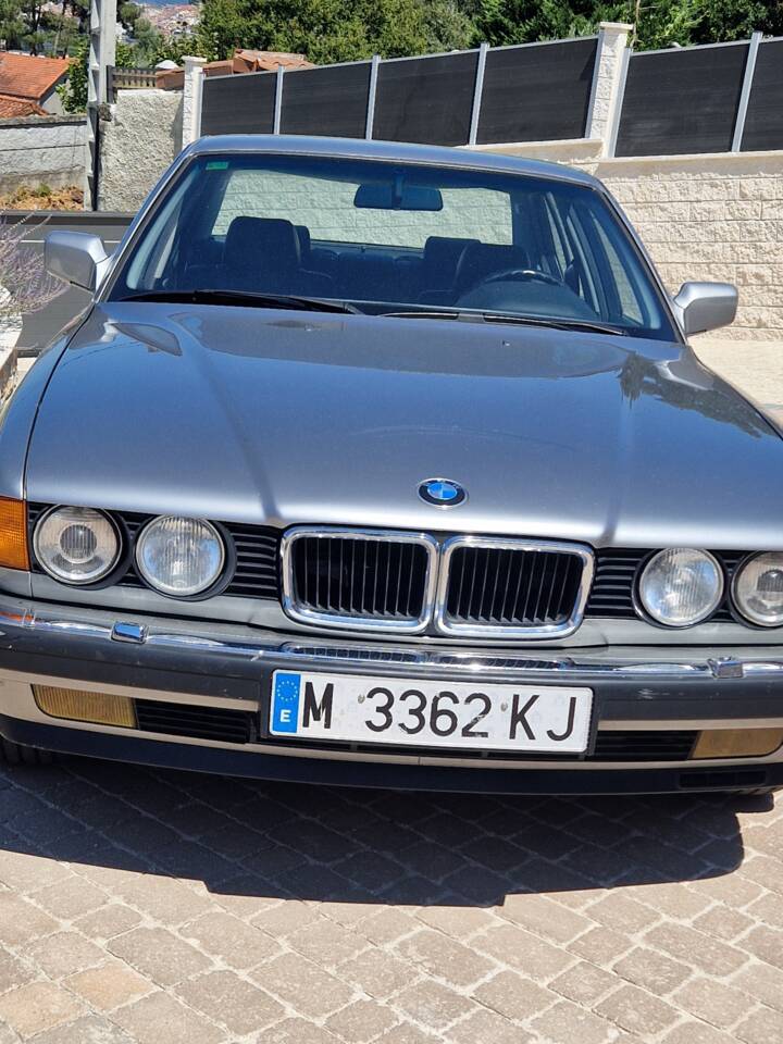 Bild 3/40 von BMW 750iL (1989)