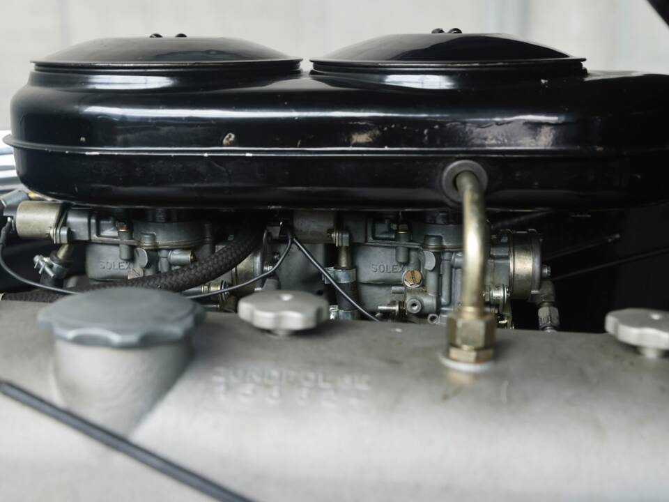 Image 42/50 de Mercedes-Benz 300 c (1956)