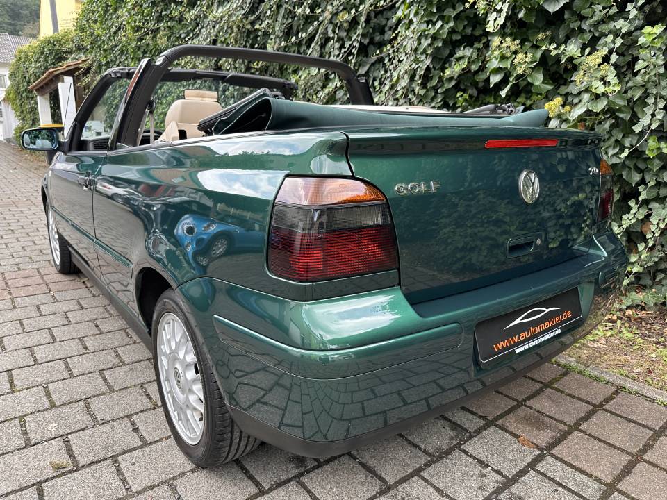 Afbeelding 6/26 van Volkswagen Golf IV Cabrio 2.0 (2001)