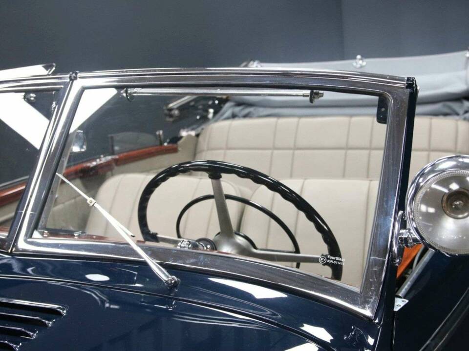 Image 47/50 of Mercedes-Benz 320 Cabriolet B (1939)