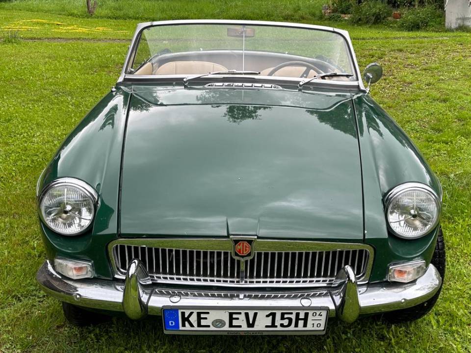 Afbeelding 7/14 van MG MGB (1965)