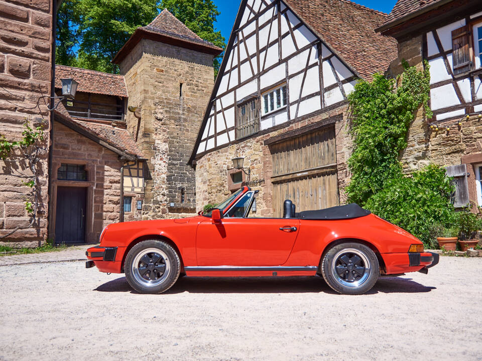 Image 39/44 of Porsche 911 SC 3.0 (1983)