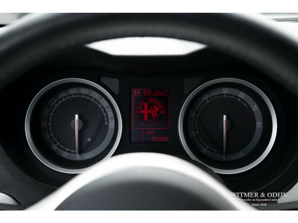 Imagen 26/28 de Alfa Romeo Brera 3.2 JTS Q4 (2007)