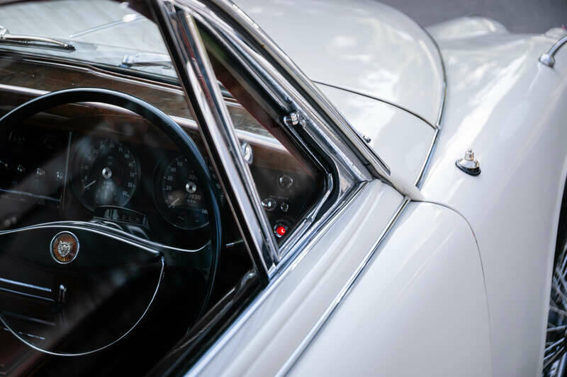 Afbeelding 32/33 van Jaguar Mk II 3.8 (1961)
