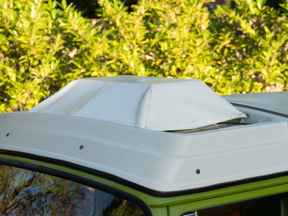 Bild 12/39 von Volkswagen T2b Westfalia (1978)