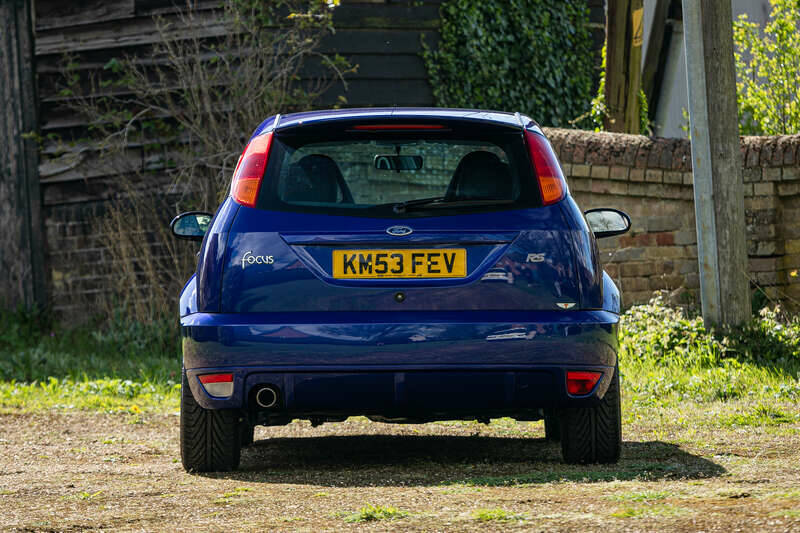 Image 7/31 of Ford Focus RS (2003)