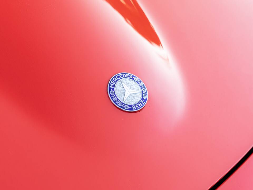 Image 7/43 of Mercedes-Benz 190 SL (1959)