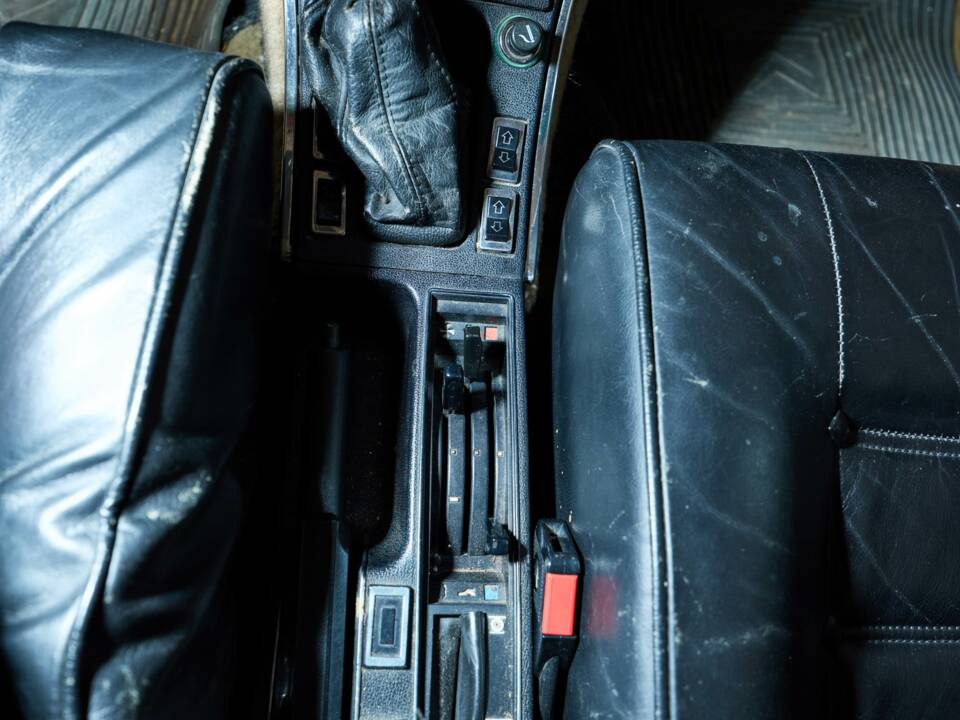 Afbeelding 26/47 van Citroën CX Prestige injection (1982)