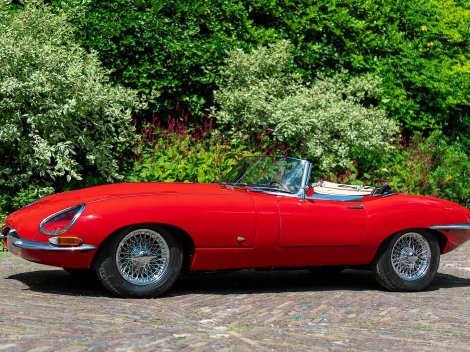 Bild 1/24 von Jaguar E-Type 3.8 (1961)